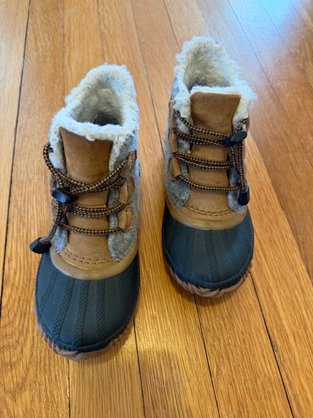 Sorel Brown and Black Faux-Fur Winter Boots (youth size 1)